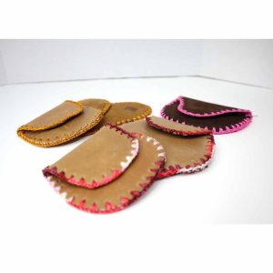 Monedero cuero y croche
